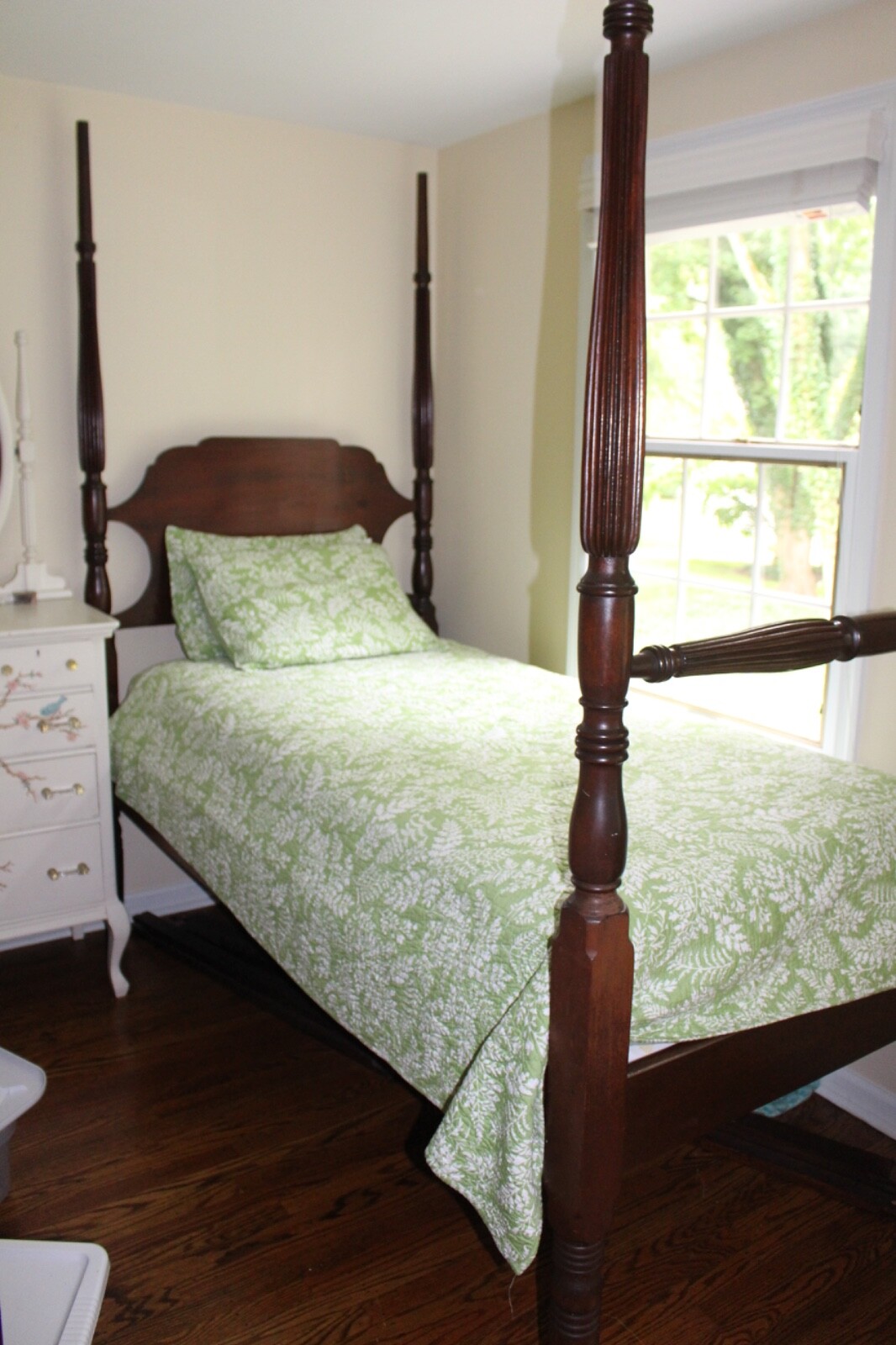 Two Antique Twin Four Poster Beds eBay