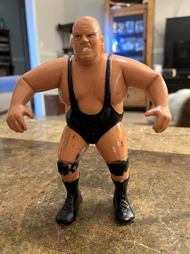 Vintage King Kong Bundy Wrestling Figure WWF LJN W...