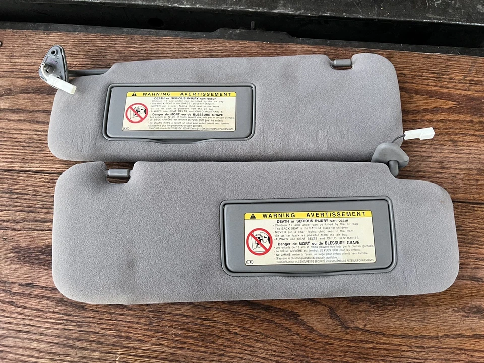 1998-07 原始设备制造商雷克萨斯 Lx470 陆地巡洋舰左侧遮阳板灰色 2 件套 — 第 2/3 张图片