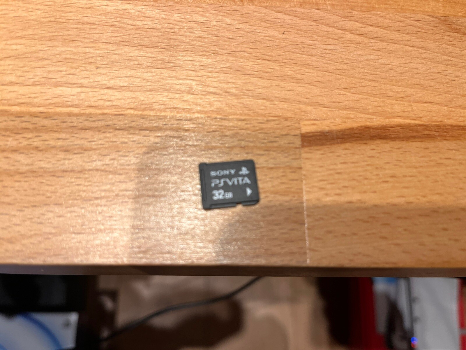 Sony PS Vita Console Black PCH1003 OLED Screen Boxed w/ Charger & 32GB