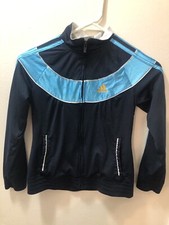 Girls Adidas size small 6/7 jacker/windbreaker blue and light blue