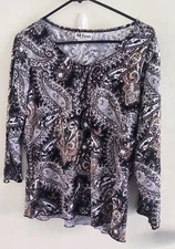 All Hours Women's Misses Medium Black And White Pullover Shirt. NWOT. 3/4 Sleeve