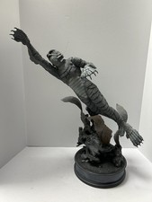 2011 Sideshow Premium Format Creature From The Black Lagoon Statue 71/100