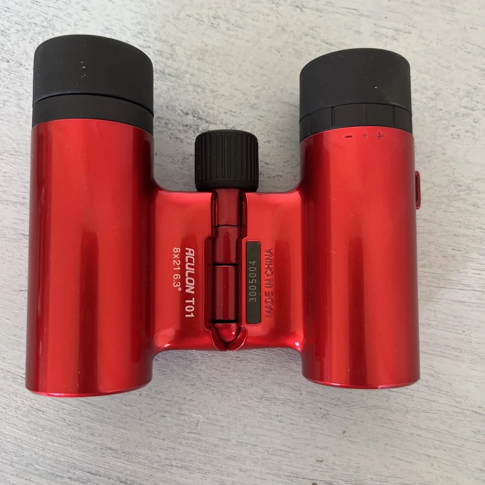 Nikon Aculon T01 8x21 6.3° Red Binoculars Excellent Shape - Image 4 of 4