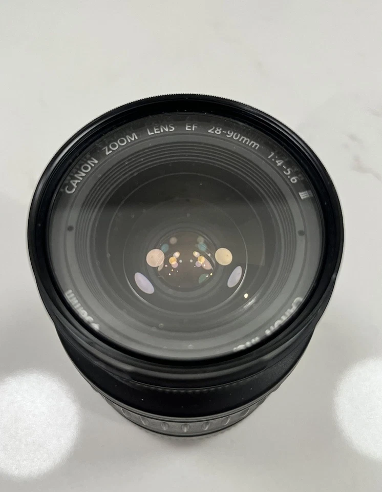 Canon 28-90mm f/4-5.6 III EF Mount Autofocus Zoom Lens, Black, w/ Lens Caps EUC - Image 4 of 4