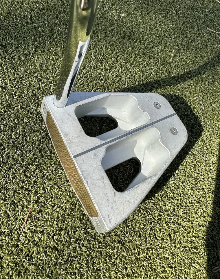 MacGregor Designed By Bobby Grace M5K Putter - Left Hand LH 33” - Image 4 of 4