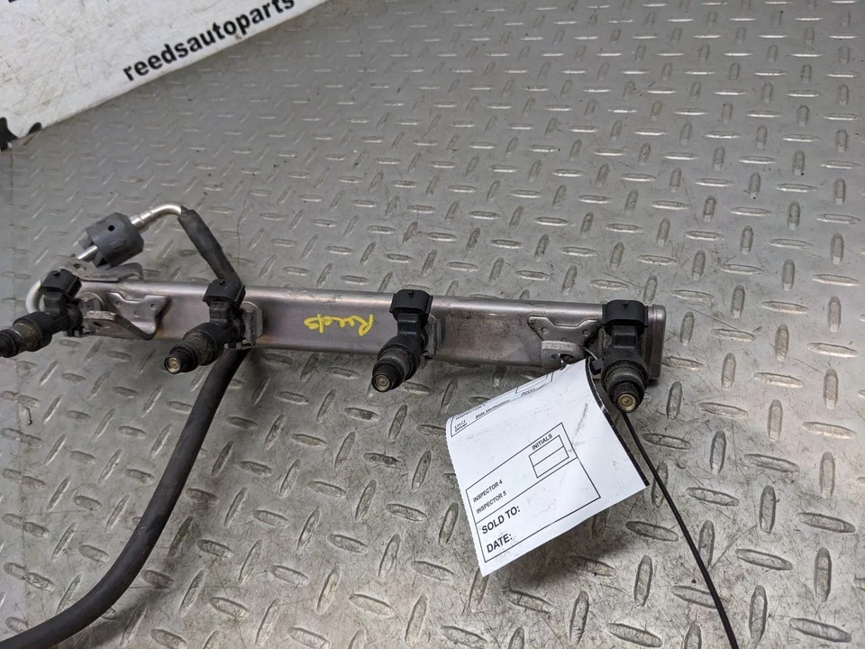 2015-2017 NISSAN ALTIMA FUEL RAIL W/ INJECTORS 16600-9HP0A OEM 1178944 - Image 3 of 4