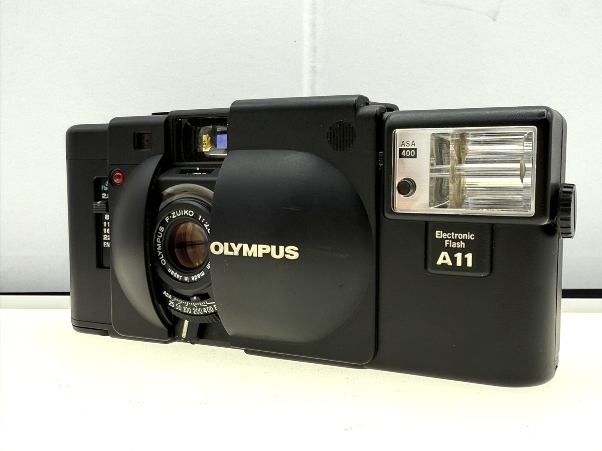 Camera Flash A11 Olympus XA2 Point Shoot 35mm Film Camera W/A11