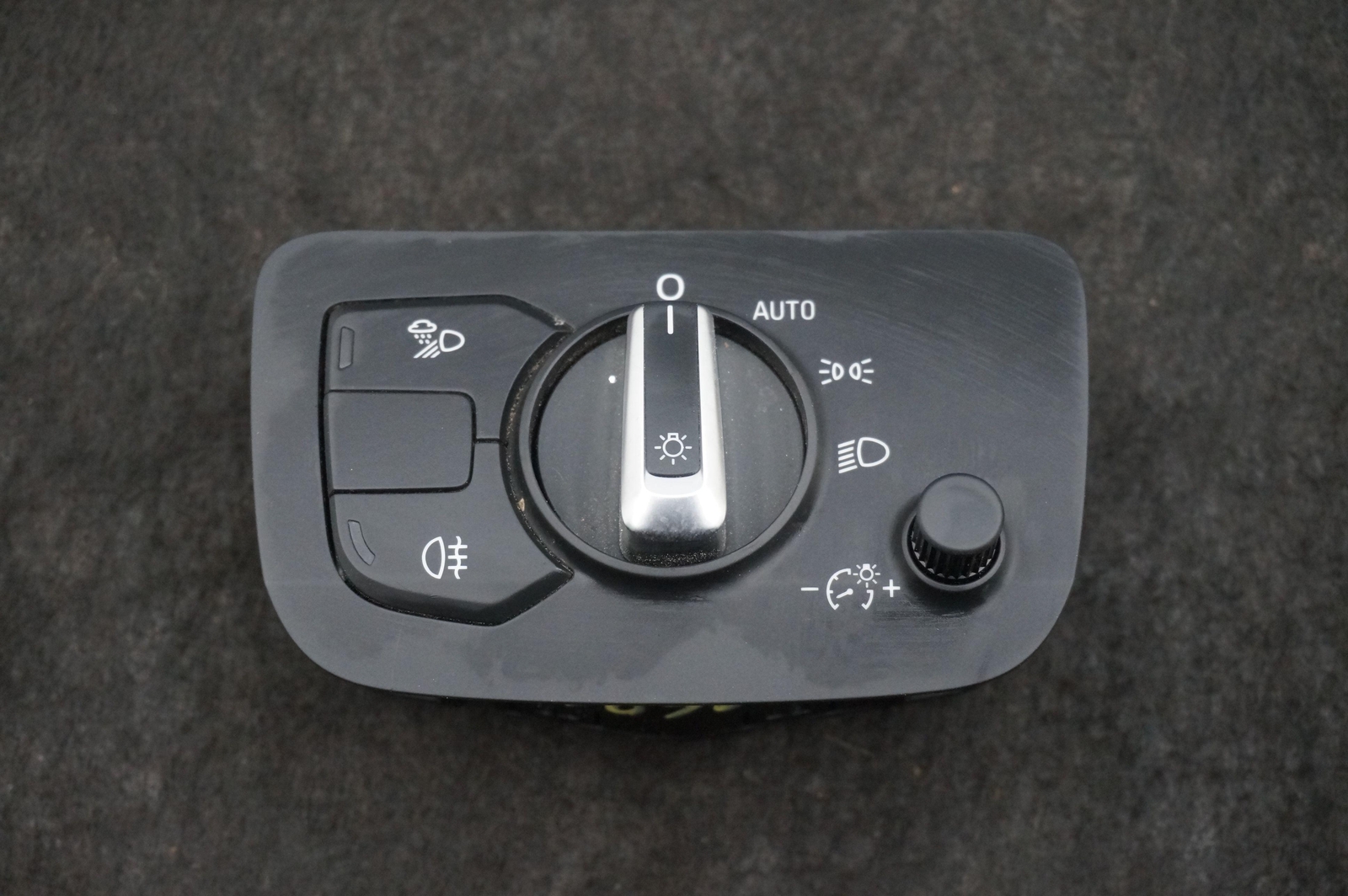 Front Left Dash Headlight Headlamp Control Switch OEM 4S0941531 Audi R8 4S 17-23