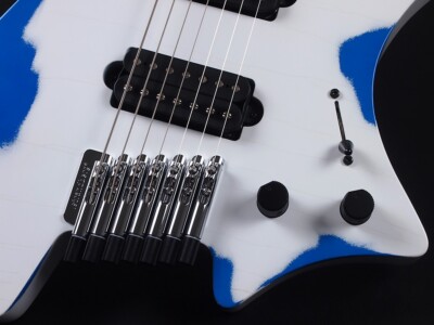 strandberg Master Artist Series #9 Boden J7 White over Cobalt Blue
