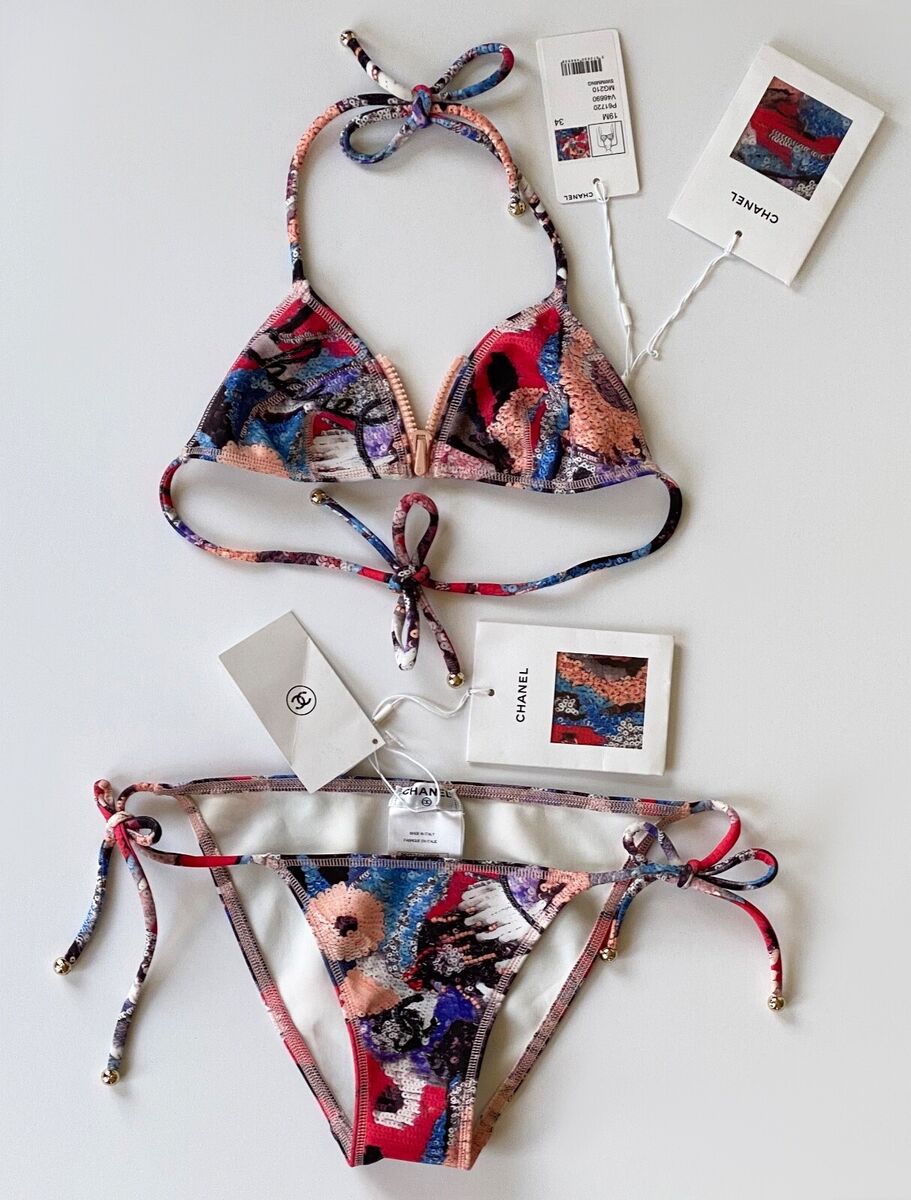 NWT 19M CHANEL COCO BEACH MULTICOLOR CC LOGO SWIMSUIT TOP NWT 19M CHANEL COCO BEACH MULTICOLOR CC LOGO SWIMSUIT TOP