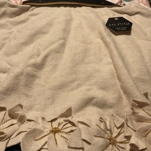 Christmas Tree Skirt Beige & Gold Poinsettias Wool By MAX STUDIO Home 52" New