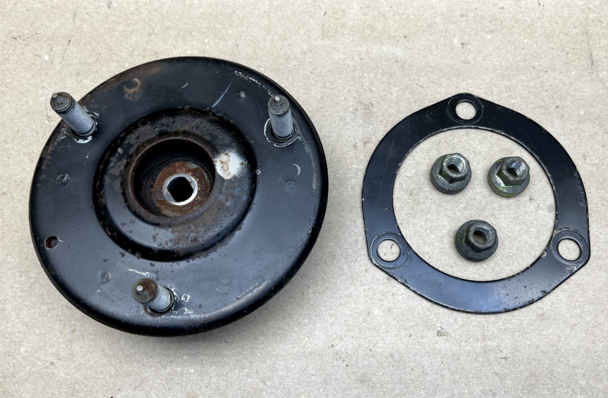 06-15 Lexus IS250 IS350 ISC FRONT STRUT MOUNT LEFT RIGHT OEM 48680-53030