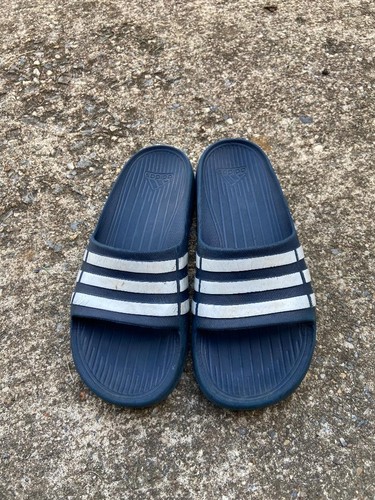 Adidas Adilette Navy Blue & White Kids Slides Sandals Size 4 Youth