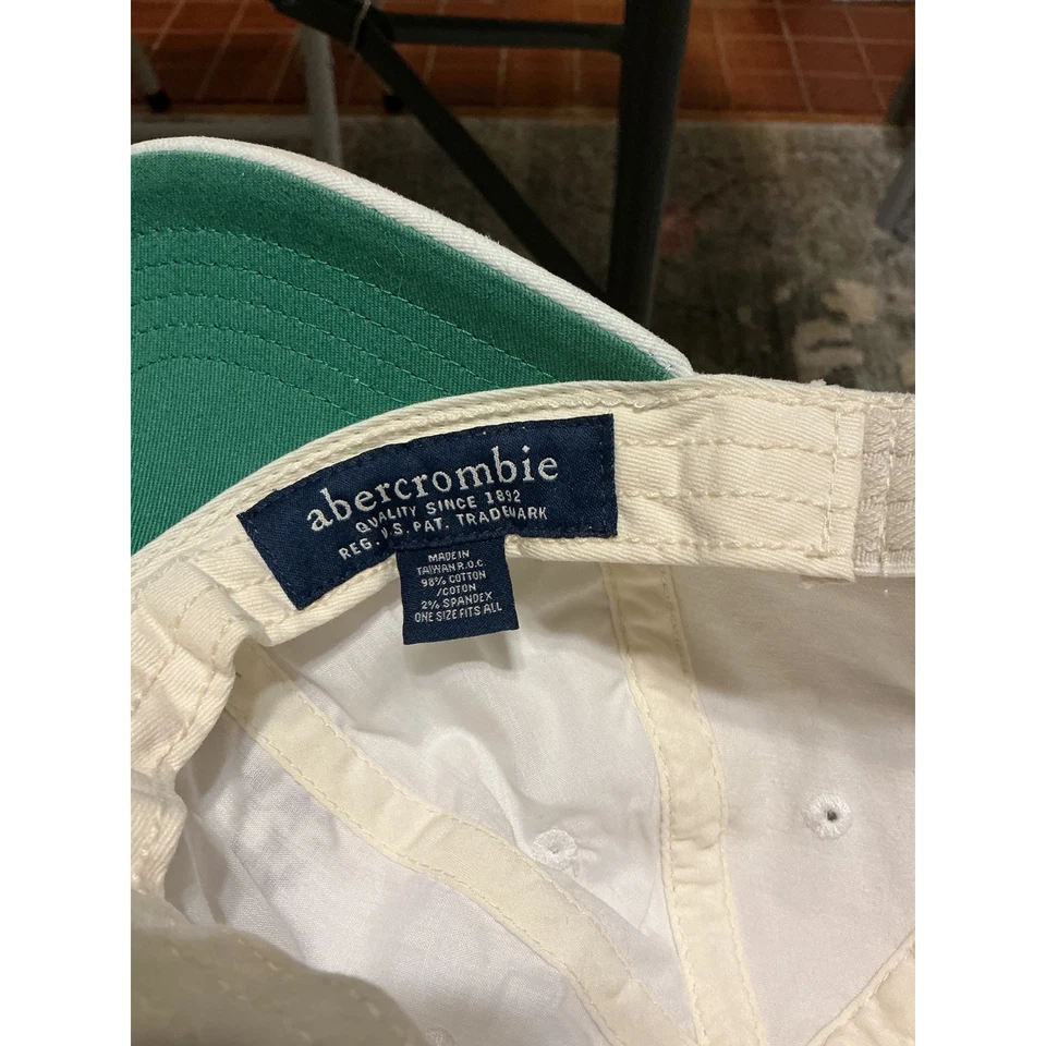 De Colección Y2K Abercrombie Blanco Envejecido Alce Grande Bordado Sombrero Talla Única Foto 2 de 4