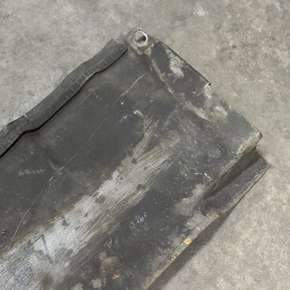 Защитная накладка на пол рулевой рейки Porsche 911 912 1966-1968 SWB - Изображение 3 из 4