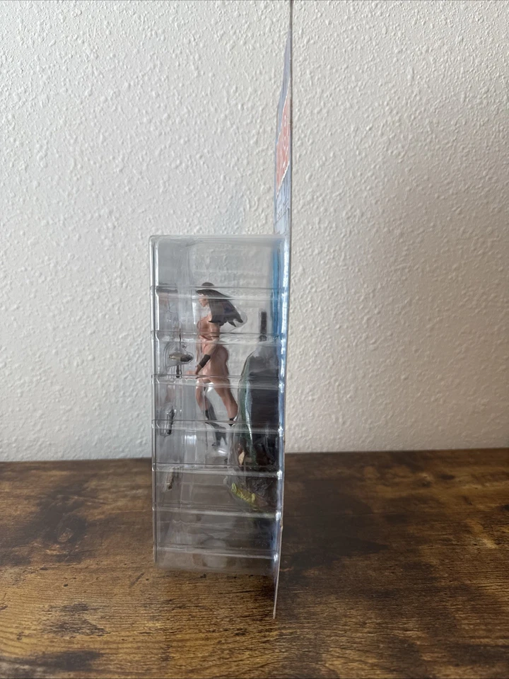 2000 Vampirella esculpida por Clayburn Moore Harris Comics Moore Action Collectibl - Imagem 4 de 4