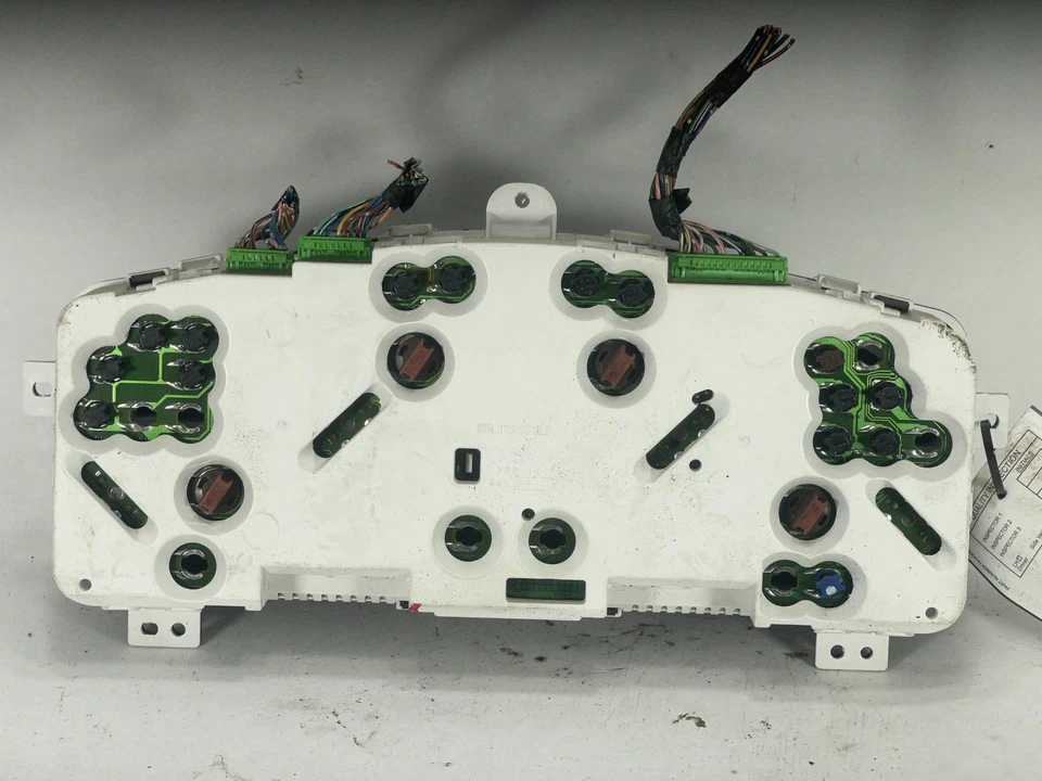 Medidor de velocímetro usado se adapta a: 2000 Subaru Legacy Cluster mercado de EE. UU. AT con tacómetro Foto 2 de 4