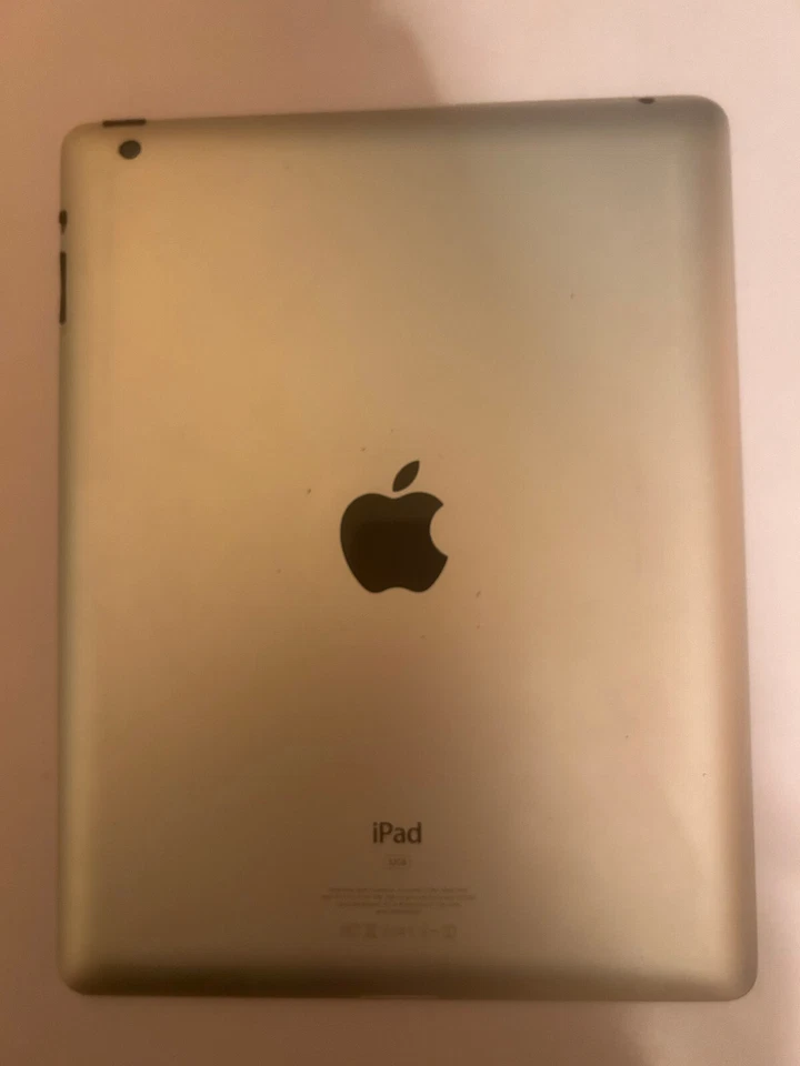 Apple iPad 2 · 32GB · Wi-Fi, photo 2 sur 3