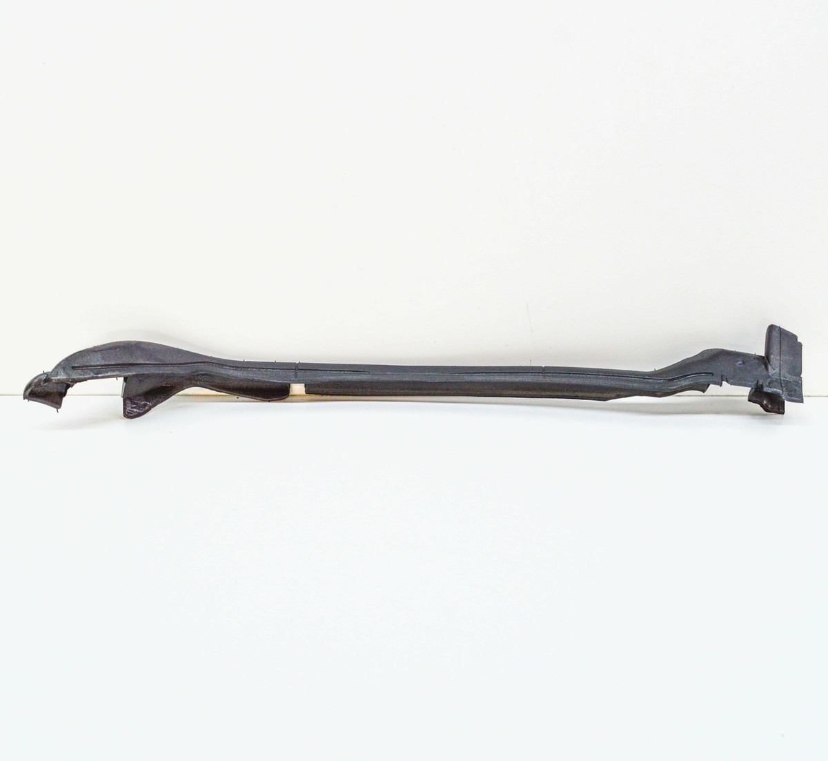 BMW 4 Coupe F32 F82 Front Right Side Frame Seal 51487322914 NEW 