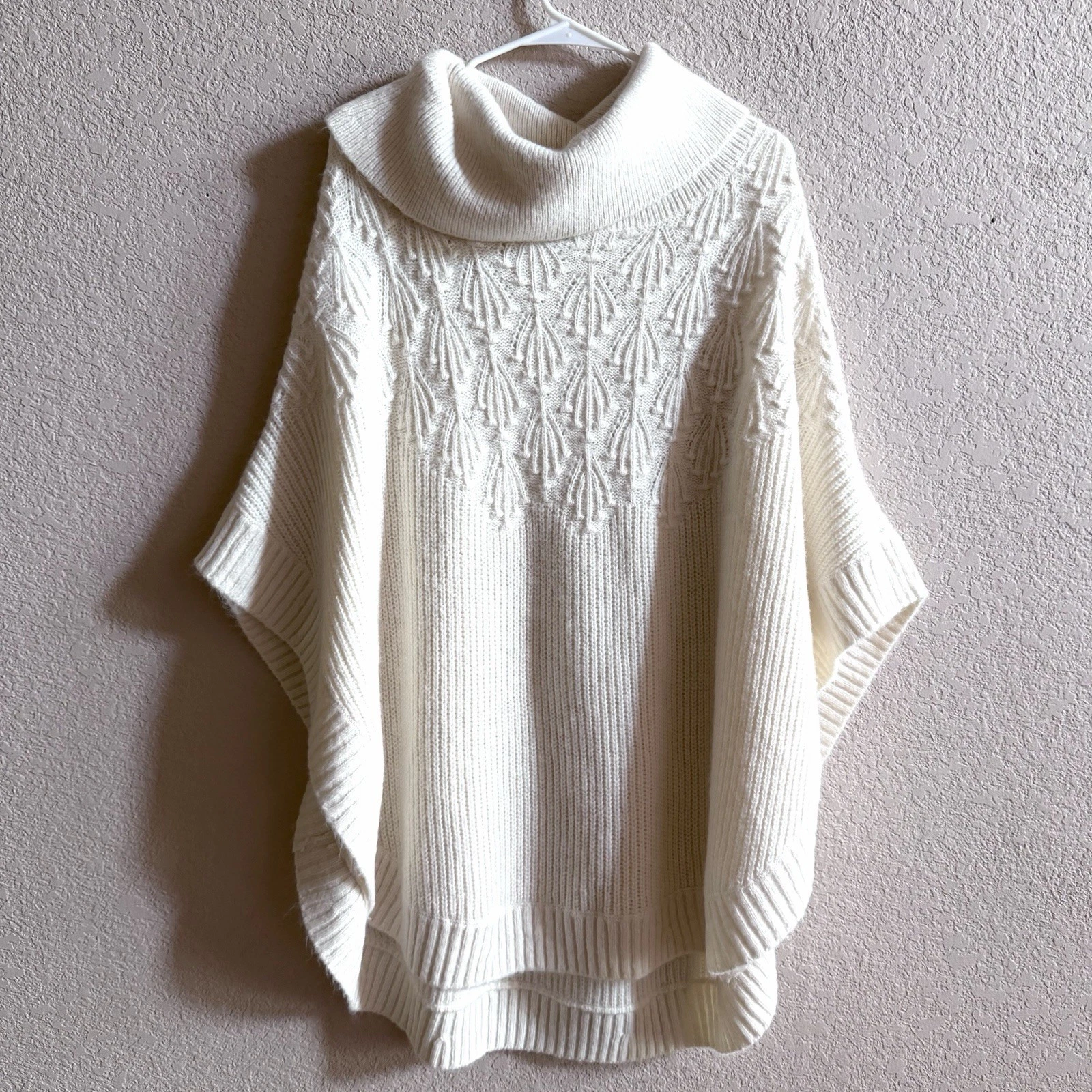 Talbots Ivory Waffle Knit Poncho Pullover Women’s Size 1X Wool Blend Cozy