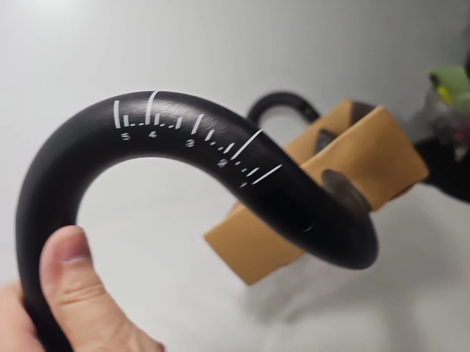 Bontrager Trek Race Lite Aero 125mm Drop 85mm Reach 31.8 Dia. 42cm Wide - Image 3 of 4