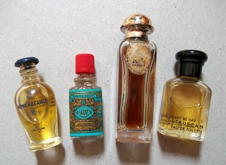4 alte Miniaturen Vintage Parfüm 70ziger Jahre