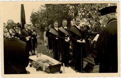 1930s RPPC Catholic Funeral Graveside Ceremony Open Casket POST MORTEM