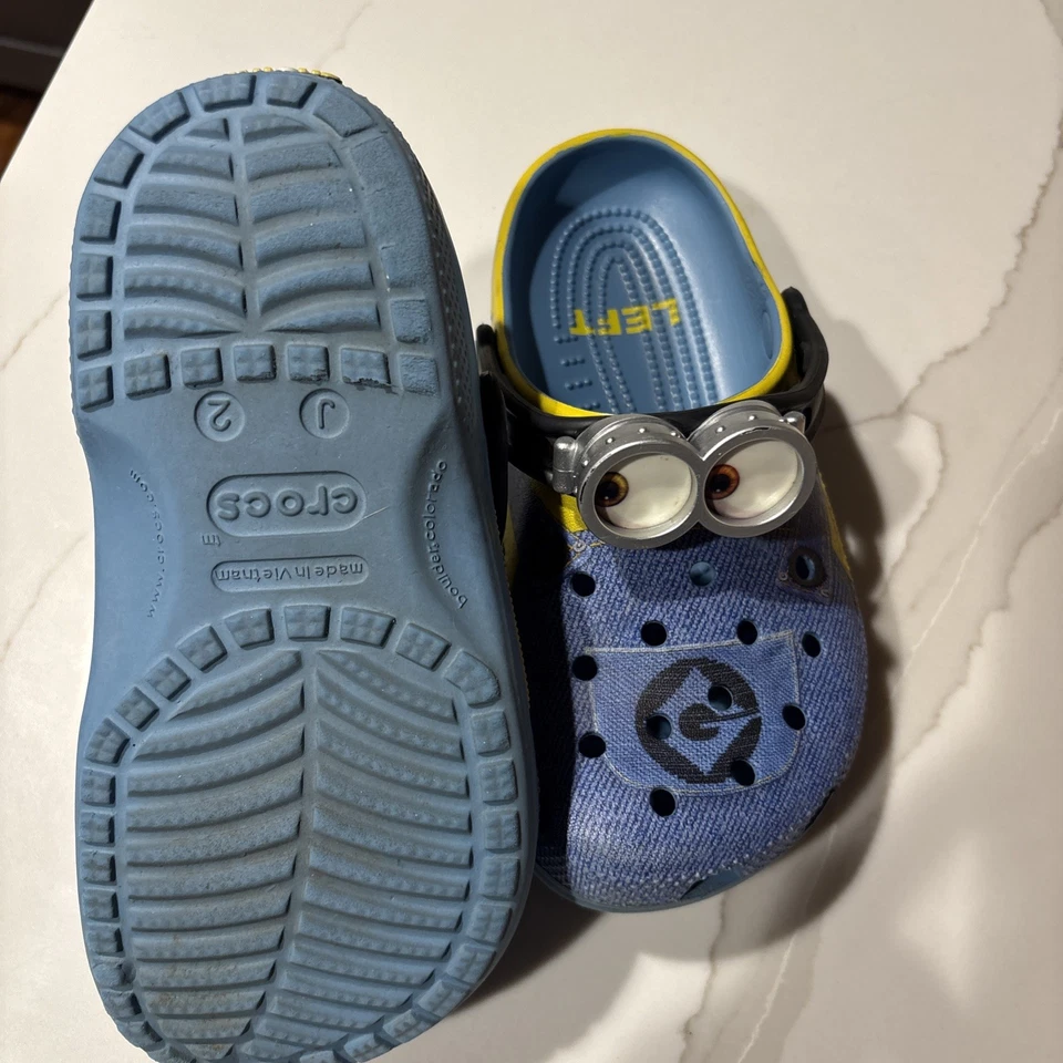 Crocs Despicable Me Minion Toddler Size 2c - Image 2 of 4
