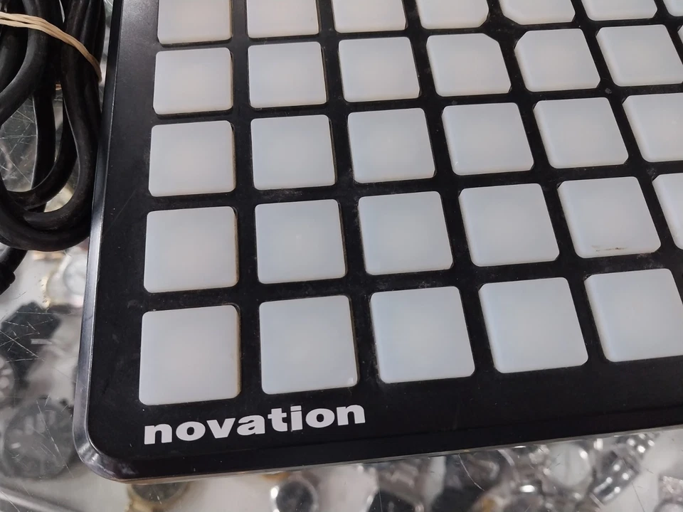 NOVATION ORIGINAL MK1 LAUNCHPAD MIDI ABLETON CONTROLLER USB NOVLPD01 - image 4 of 4