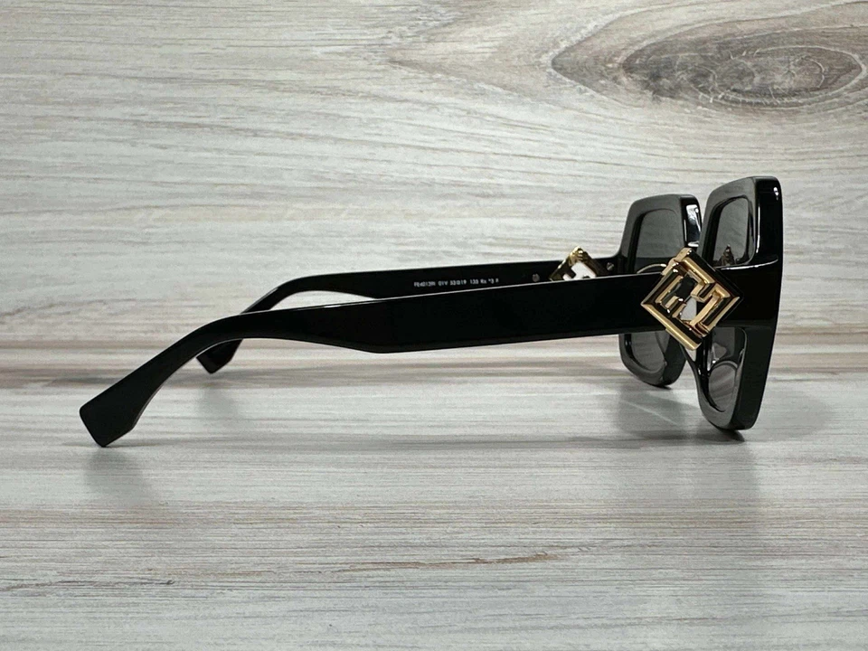 Fendi FF Diamonds FE40139 Square Black & Gold Sunglasses - Ships Now! - Image 4 of 4