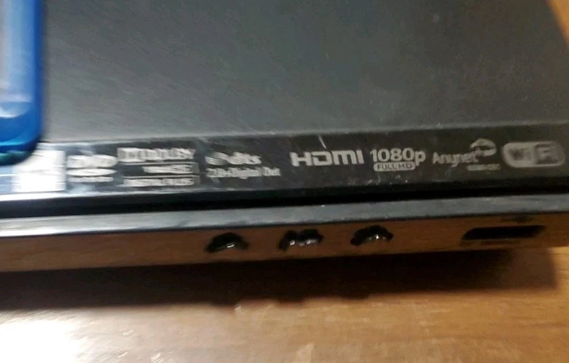 Samsung E5700 Blu-ray Player WiFi Remote HDMI Cable   - Image 2 of 4