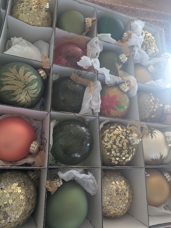 Large Frontgate Holiday Christmas Glass Ornaments Set of 20 Green Gold Red lot