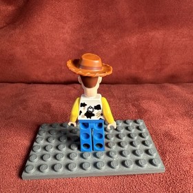 Lego Woody minifig Sheriff Toy Story 2009 7597 minifigure 852949 - Free Postage!