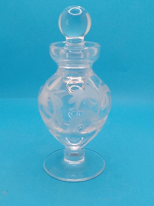 WATERFORD CRYSTAL MARQUIS YOURS TRULY PERFUME BOTTLE Beautiful W/tiny Hearts