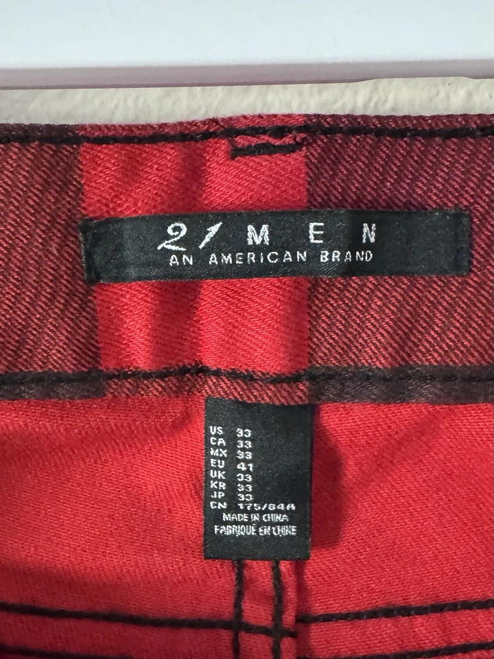 21 Men Red & Black Plaid Shorts Size 33 - Image 4 of 4