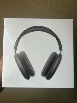 AirPods Max (USB-C)   Midnight Black   BRAND NEW (Sealed)