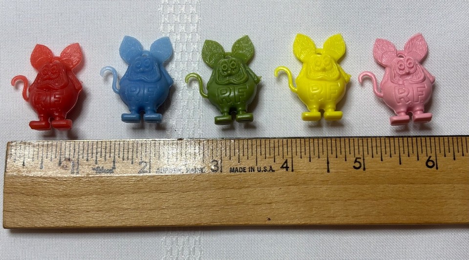 Lot De Jouets Vintage 1960/70 - Plastique Souvenirs, Figurines - Collection