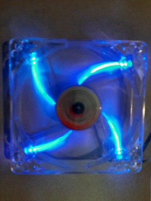 Xilence 120mm RGB LED Lüfter - Blau - Top Zustand - Gereinigt & Geprüft