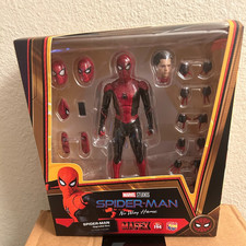 Spider-Man: No Way Home MAFEX No.194 Spider-Man Upgraded Suit Action Figure