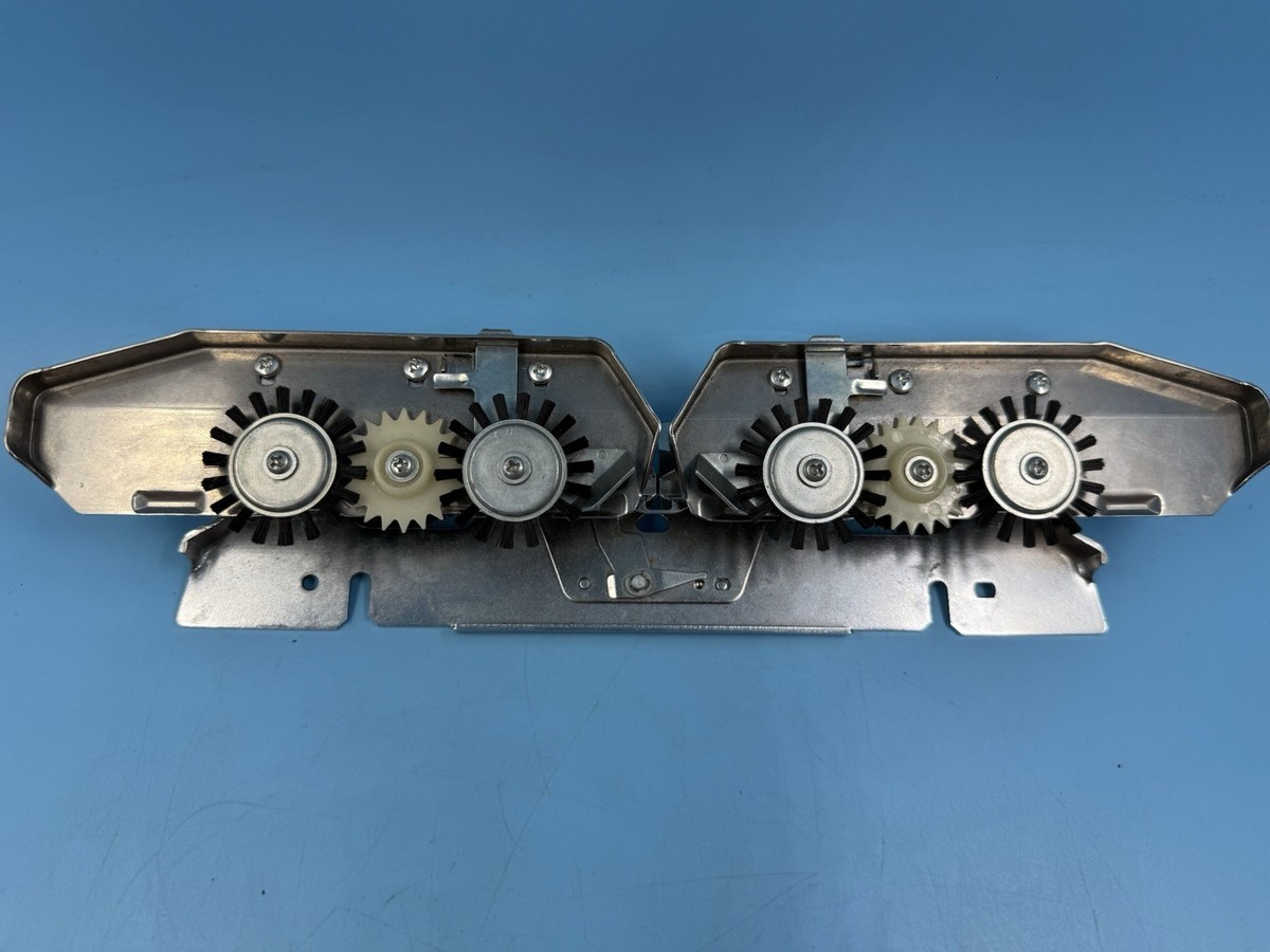 Toyota Knitting Machine KS901 With Lace Carriage and Stand for