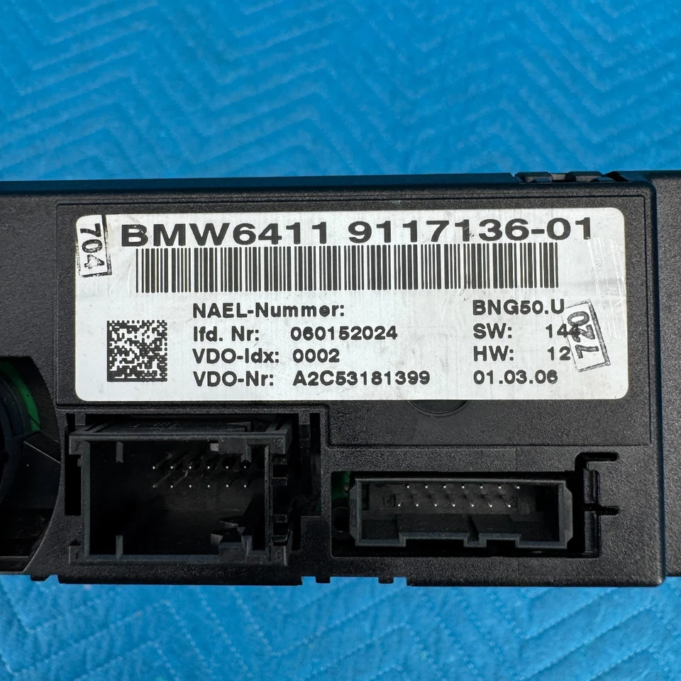 06-11 BMW 325I e90 CALENTADOR TEMPERATURA AIRE ACONDICIONADO CONTROL 6411 9117136-01 OEM Foto 2 de 4