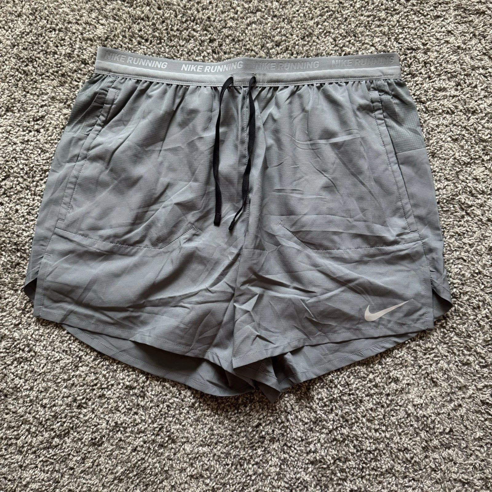 Nike Stride 2-in-1 Running Shorts Large Gray 5" Inseam Dri-Fit Men Size Medium M