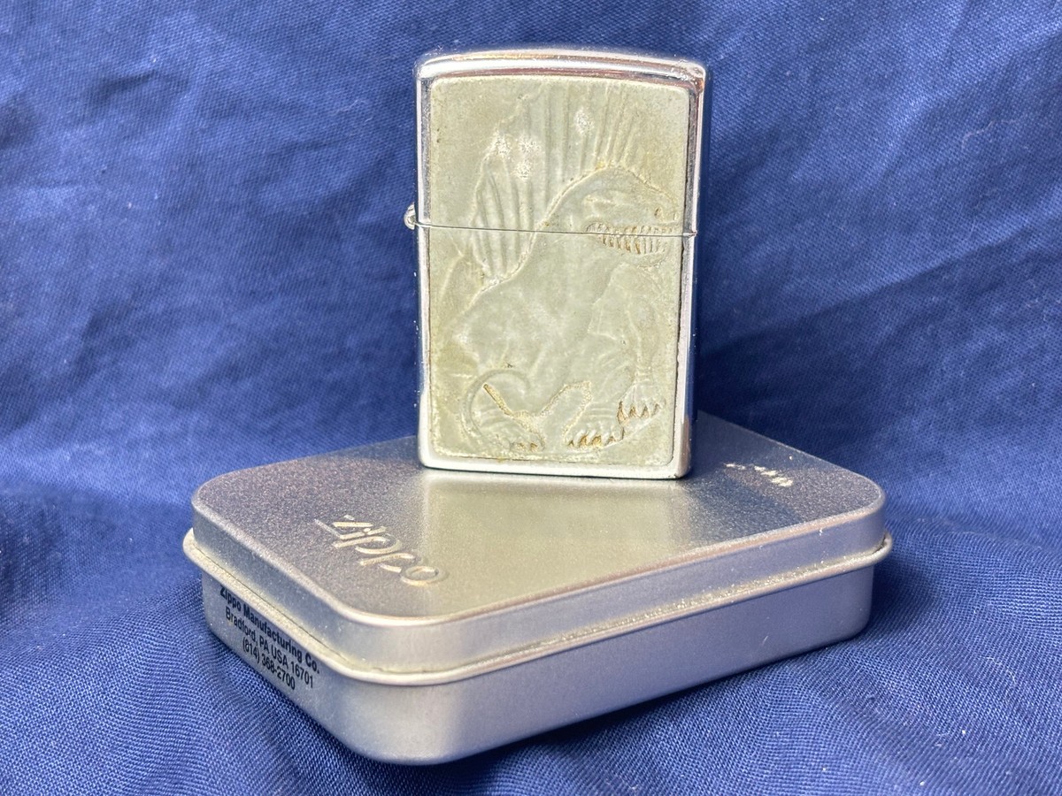 1993 Zippo Lighter Dinosaur Series Barrett-Smythe Dimetrodon with