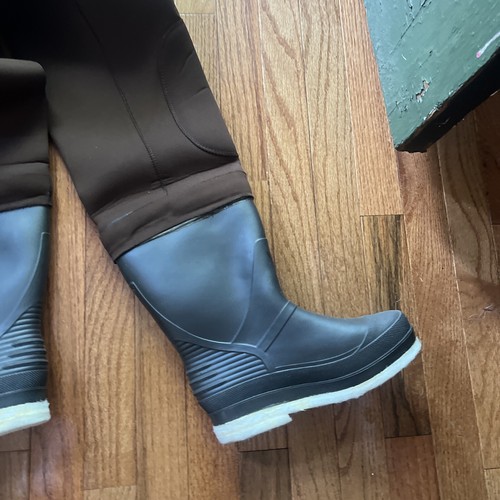 Cabela's Classic Bown Neoprene Felt Sole Boot Chest Waders Men's size 4 - Picture 4 of 9