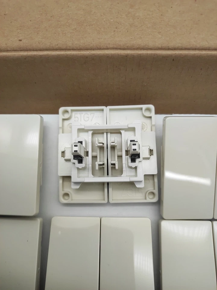 Siemens Delta Plus Wippe Doppeltaster Rocker 5TG7585 - Bild 2 von 3