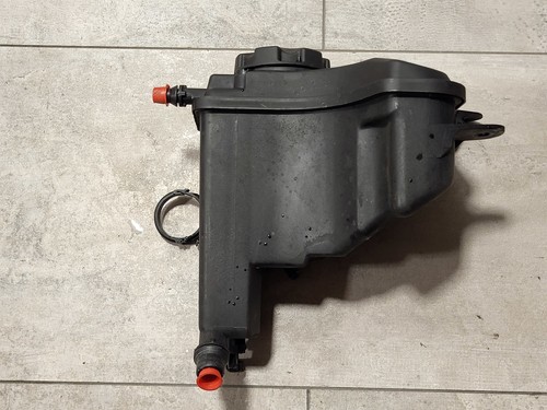BMW E90 330d, Ausgleichsbehälter, 17138570079, 7800291, 7530079