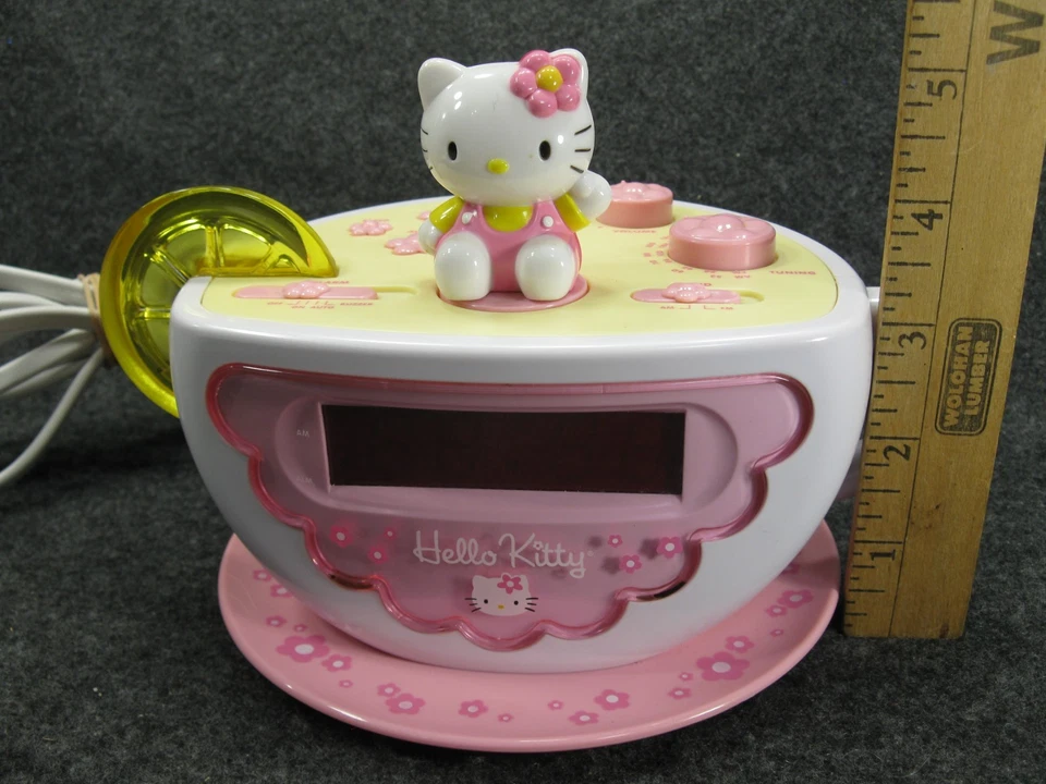 Hello Kitty Radio Alarm Clock Tea Cup Lemon Slice Night Light Sanrio 2009 WORKS! - Image 3 of 4