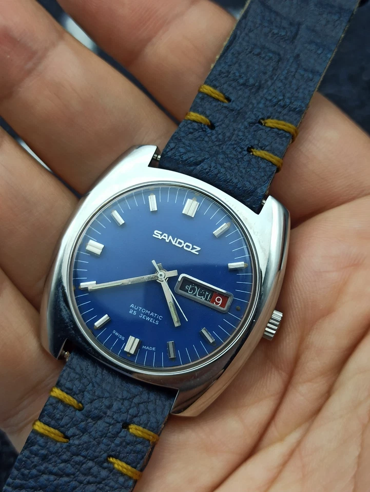 Reloj Pulsera Estilo Informal Sandoz Esfera Azul Elegante Suizo De Colección Foto 4 de 4