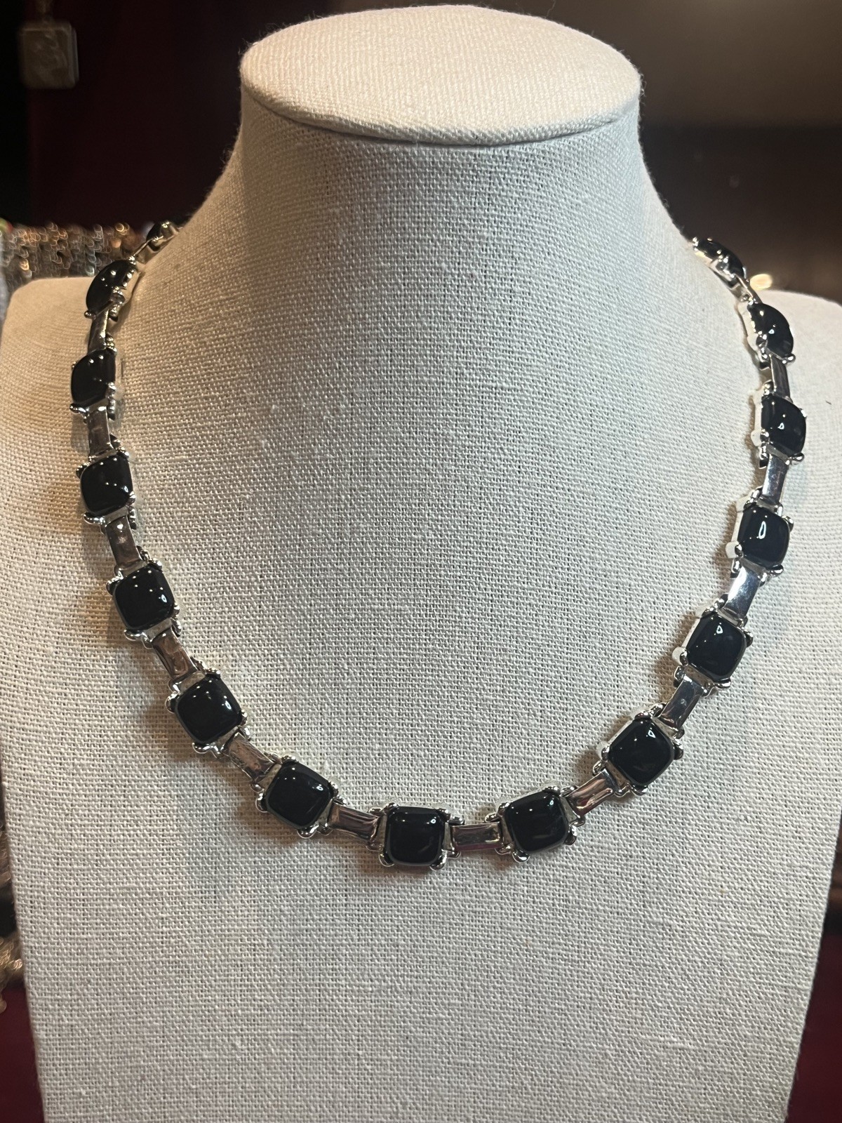 Vintage Carolina Herrera Black Onyx Enamel Silver Tone 18in Choker Necklace